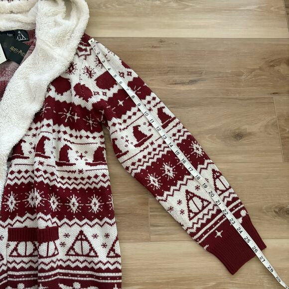 Her Universe Harry Potter Icons Fair Isle Sherpa Cardigan 3X - Picture 4 of 10